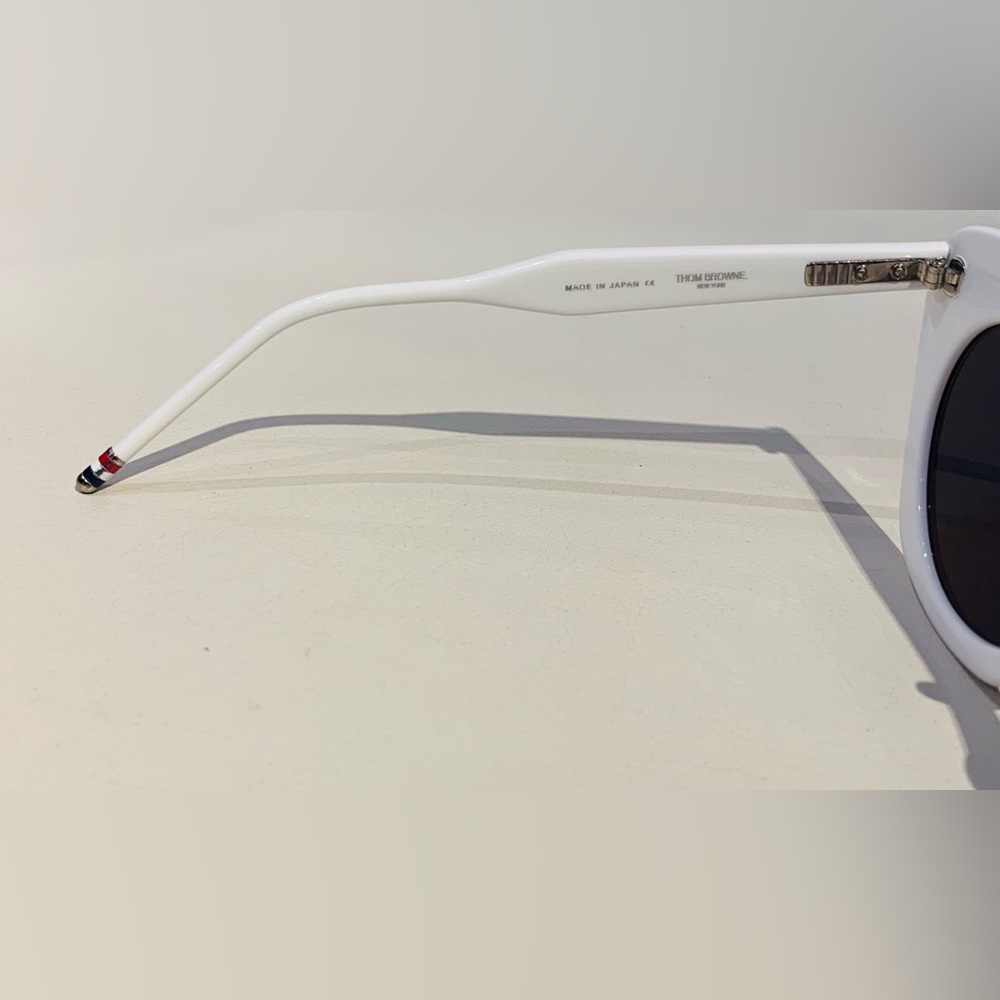 New Women’s Thom Browne Sunglasses - Picture 9 of 11